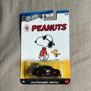 Hot Wheels Peanuts Volkswagen Beetle Die-Cast 1:64